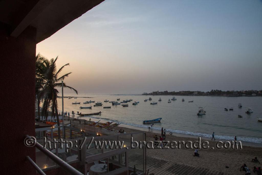 La Brazzerade Hotel Dakar Buitenkant foto